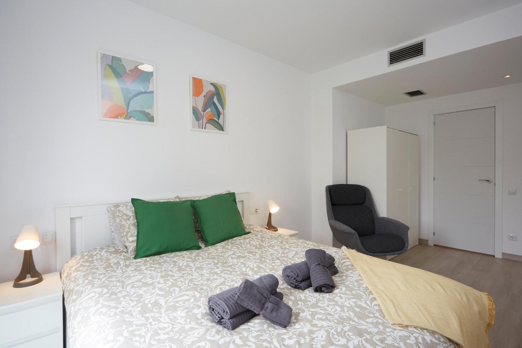 Three Bedroom Two Bathroom Apartment Close To Beach Barcelona Bagian luar foto