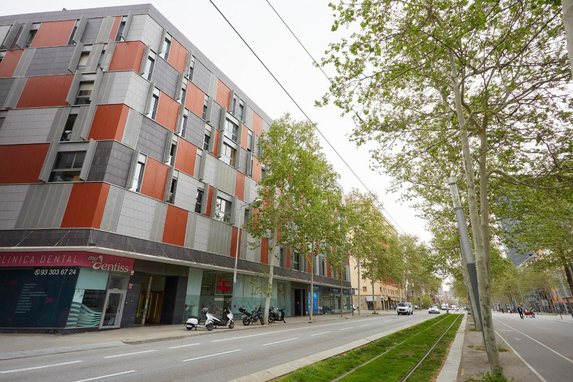 Three Bedroom Two Bathroom Apartment Close To Beach Barcelona Bagian luar foto