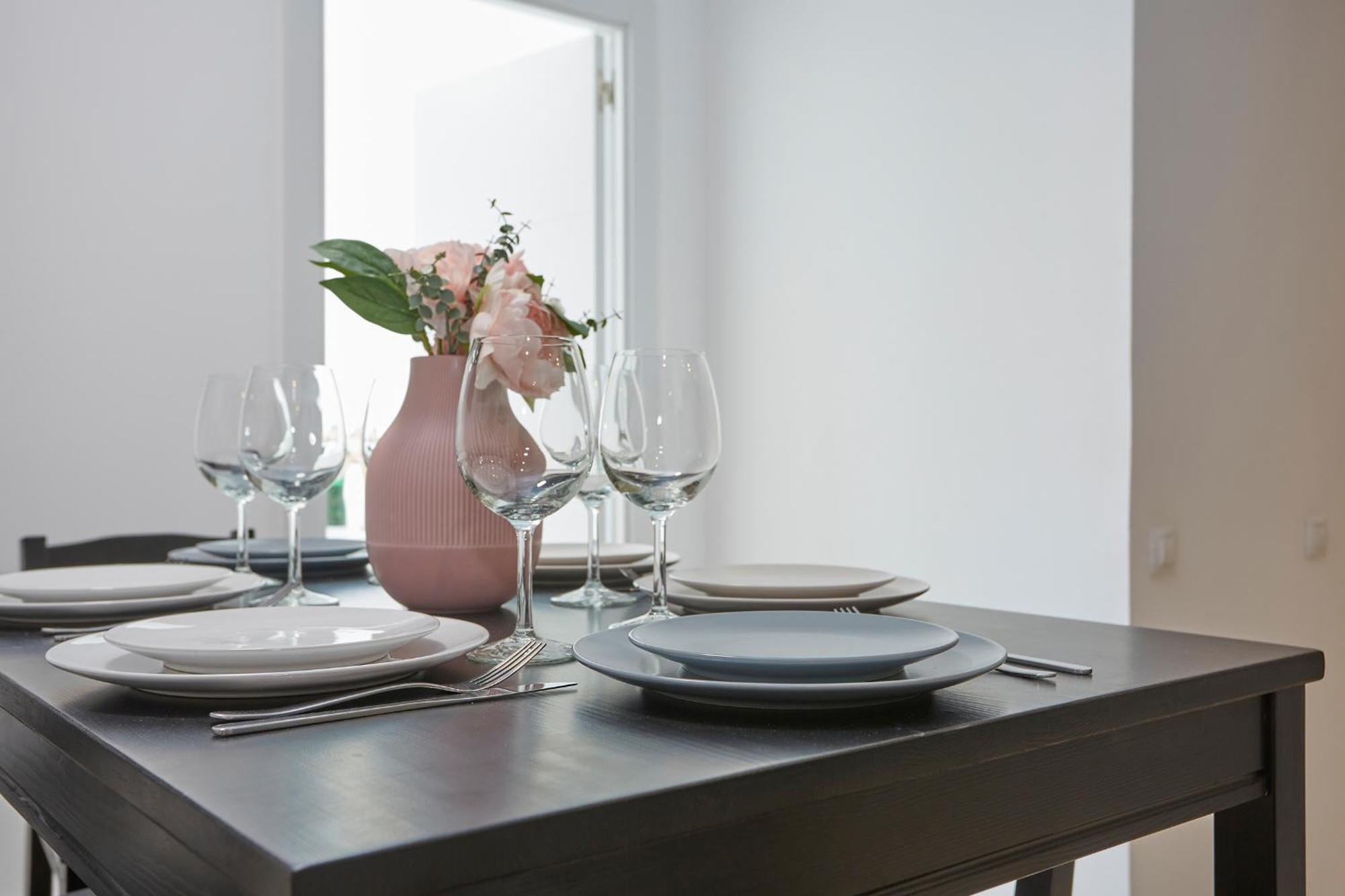 Three Bedroom Two Bathroom Apartment Close To Beach Barcelona Bagian luar foto