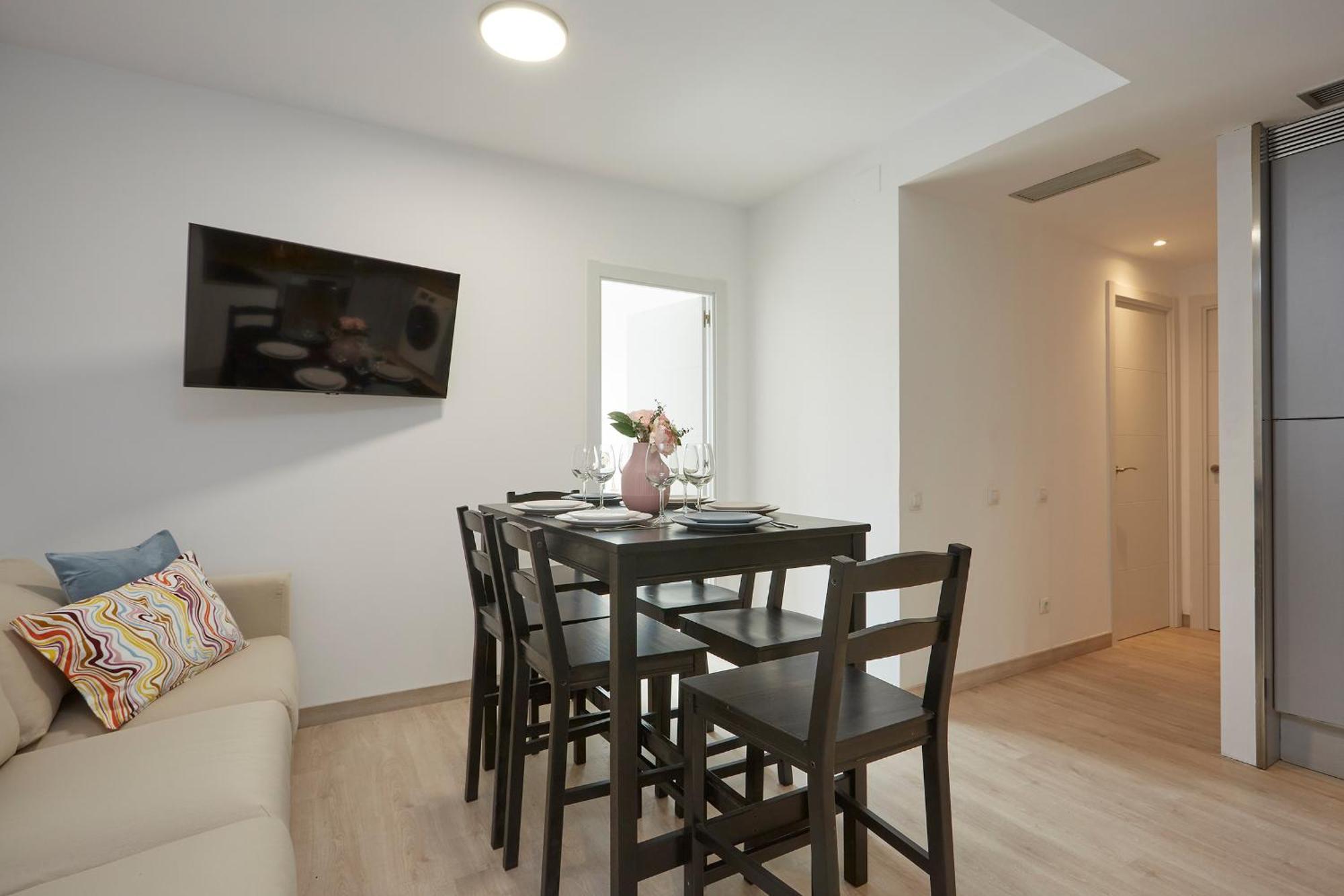 Three Bedroom Two Bathroom Apartment Close To Beach Barcelona Bagian luar foto